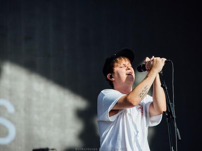 Nothing But Thieves
