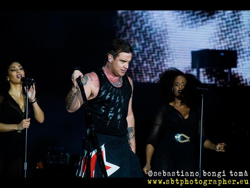 15 luglio 2017 - Lucca Summer Festival - Piazza Napoleone - Lucca - Robbie Williams in concerto