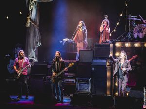 Black Crowes