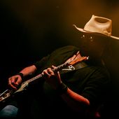 9 luglio 2023 &ndash; Parco Caserme Rosse - Bonsai Garden - Bologna &ndash; Gianluca Grignani in concerto