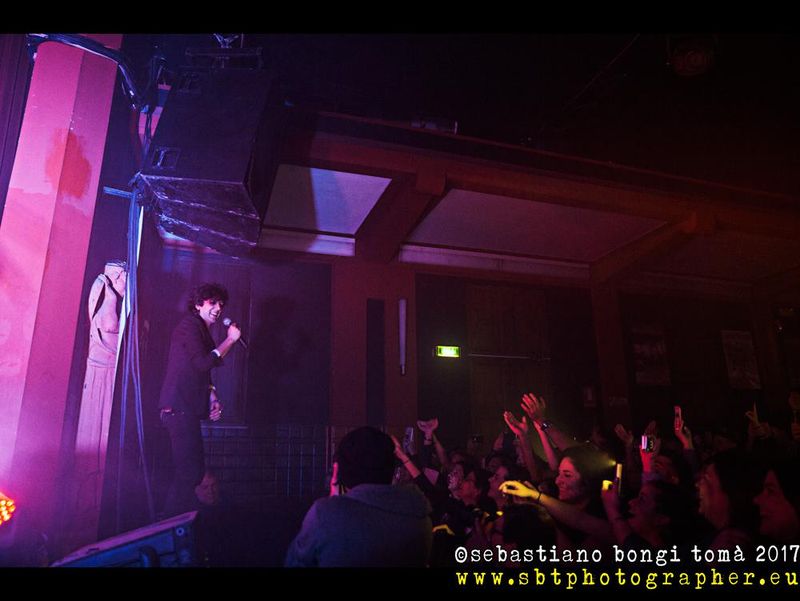 22 aprile 2017 - The Cage Theatre - Livorno - Ermal Meta in concerto 22 aprile 2017 - The Cage Theatre - Livorno - Ermal Meta in concerto