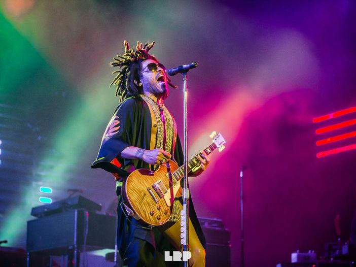 Lenny Kravitz premiato al People&#039;s Choice Awards. Ecco il video