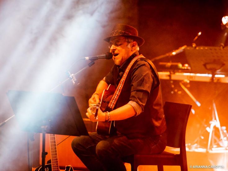 Comunicato stampa: Davide Van De Sfroos 