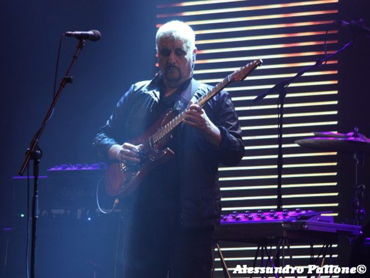 Presentato a Milano &apos;Lingo&apos;, nuovo album degli Almamegretta. E dal 22 aprile Raiss e soci vanno in tour...