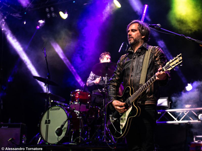 15 aprile 2023 - Piazza Rossellini - Ladispoli (Rm) - Le Vibrazioni in concerto