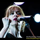 16 luglio 2014 - Pistoia Blues Festival - Piazza del Duomo - Pistoia - Suzanne Vega in concerto 16 luglio 2014 - Pistoia Blues Festival - Piazza del Duomo - Pistoia - Suzanne Vega in concerto