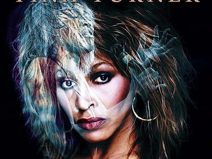 Da ‘E.R.’ a Tina Turner: Gloria Reuben, corista in prima linea Da ‘E.R.’ a Tina Turner: Gloria Reuben, corista in prima linea