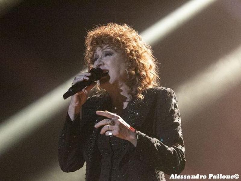 25 marzo 2022 - Dis_Play Brixia Forum - Brescia - Fiorella Mannoia in concerto