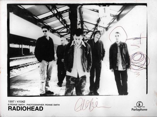 Radiohead, a inizio 2008 il nuovo album sarà anche nei negozi 