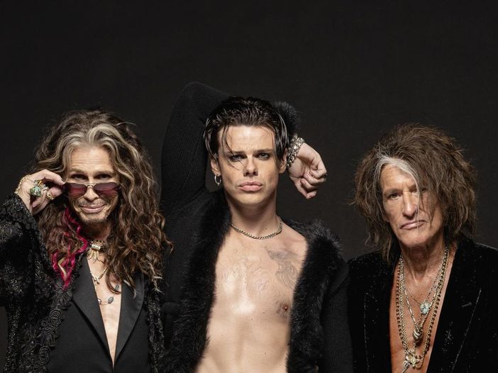 Come suonano gli Aerosmith nel loro primo singolo in 13 anni
