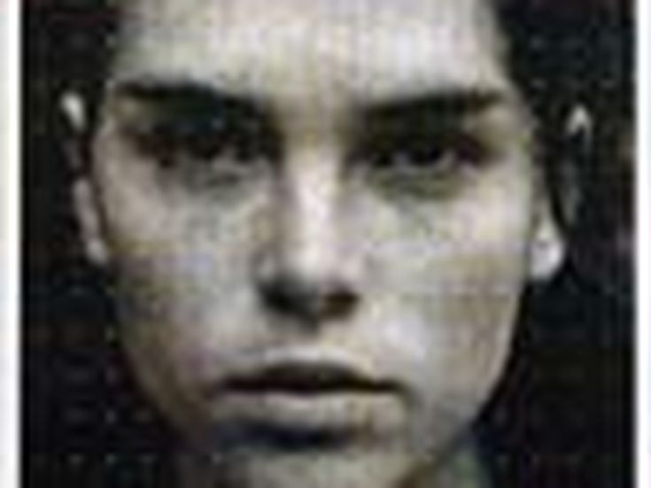 COMATISED Leona Naess