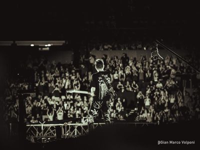 Classifiche, FIMI Album Chart: in vetta ancora i Muse, nuova entrata i Negrita