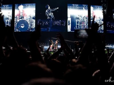 Muse, Matt Bellamy in un tweet: &apos;Tour per il ventennale nel 2014&apos;