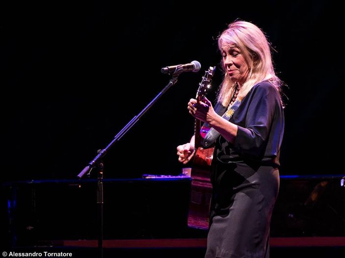 Accadde oggi 8 novembre: Leif Garrett, Led Zeppelin, Rickie Lee Jones, Bonnie Raitt, Fred Bongusto