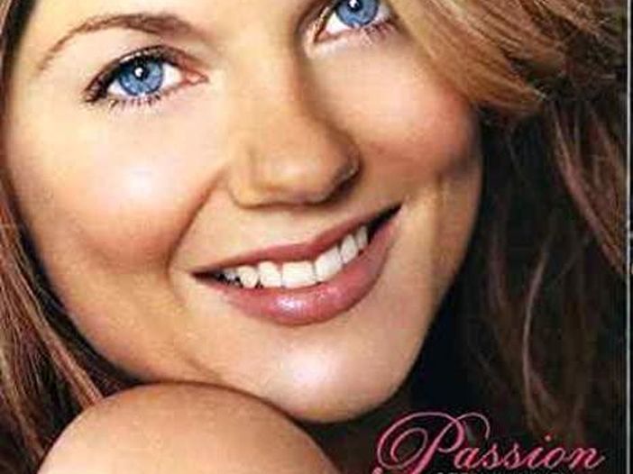 Anche Geri Halliwell in Italia con il nuovo disco