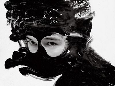 OKOVI Zola Jesus