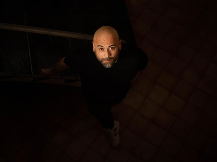 Zibba: “Il mio nuovo disco è una preghiera al mondo” Zibba: “Il mio nuovo disco è una preghiera al mondo”