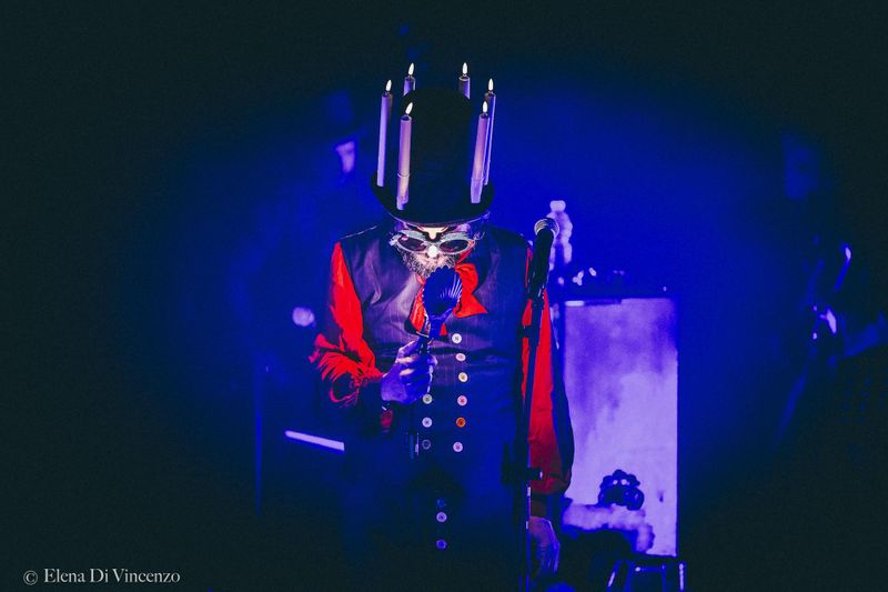 13 dicembre 2024 &ndash; Carroponte - Sesto San Giovanni (Mi) &ndash; Vinicio Capossela in concerto