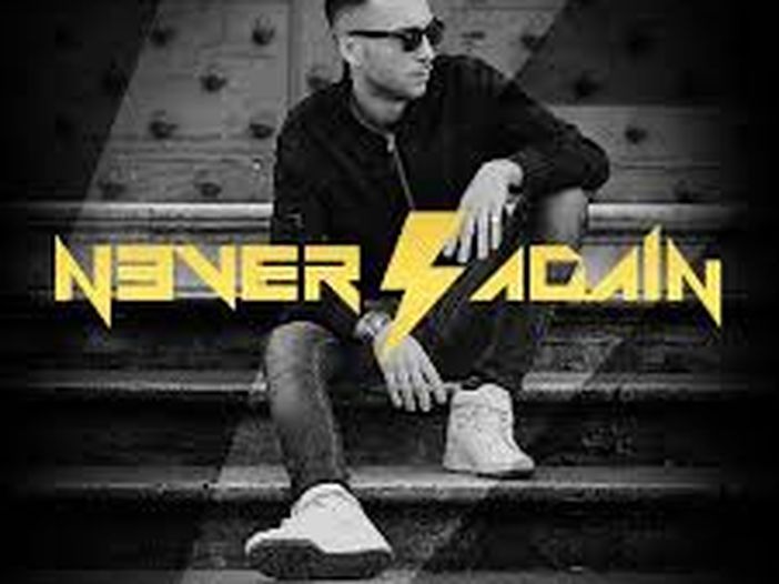 Briga, esce il nuovo album 'Talento': 'È un prisma con tante facce. A Sanremo ci andrei per togliermi un sassolino dalla scarpa' Briga, esce il nuovo album 'Talento': 'È un prisma con tante facce. A Sanremo ci andrei per togliermi un sassolino dalla scarpa'