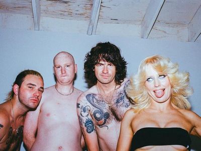 Amyl and the Sniffers
