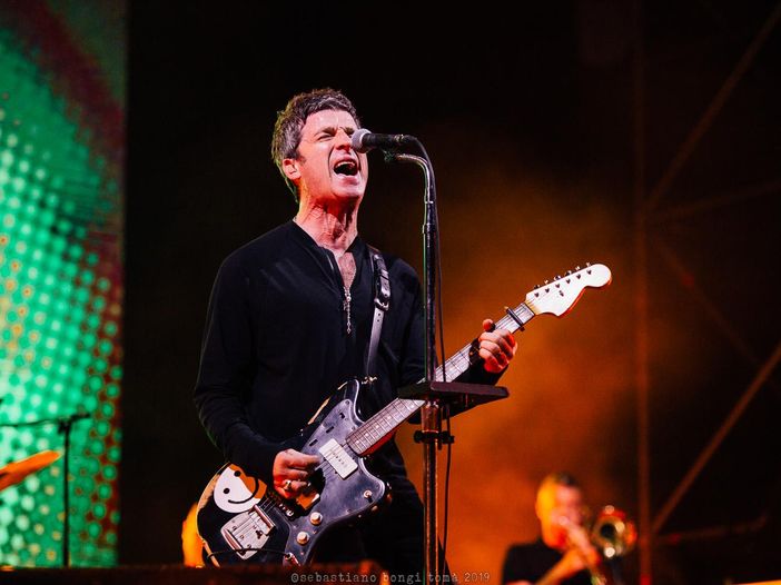 Il nuovo singolo di Noel Gallagher scritto durante la pandemia Il nuovo singolo di Noel Gallagher scritto durante la pandemia