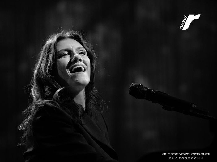 Elisa e Tommaso Paradiso: ascolta &lsquo;Andr&agrave; tutto bene&rsquo;, contro il Coronavirus