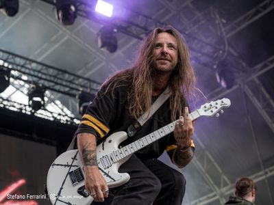 Arrestato il chitarrista di McCracken, ex fidanzato di Kelly Osbourne