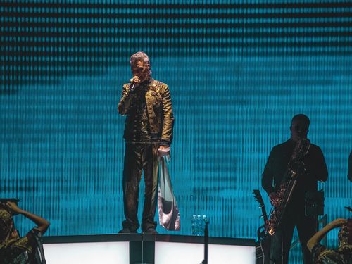 Il manager di Robbie Williams: 'Forse lasceremo la EMI'