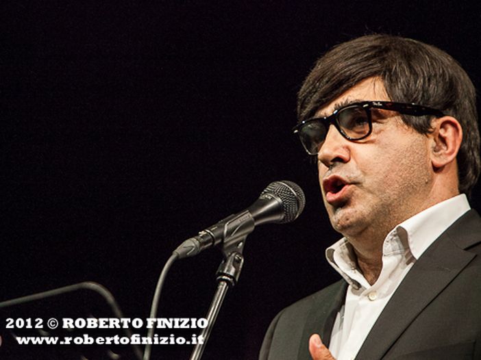 Elio (ex Storie Tese) contro Beppe Grillo: &#039;Le tue parole sull&#039;autismo mi hanno fatto incazzare&#039;
