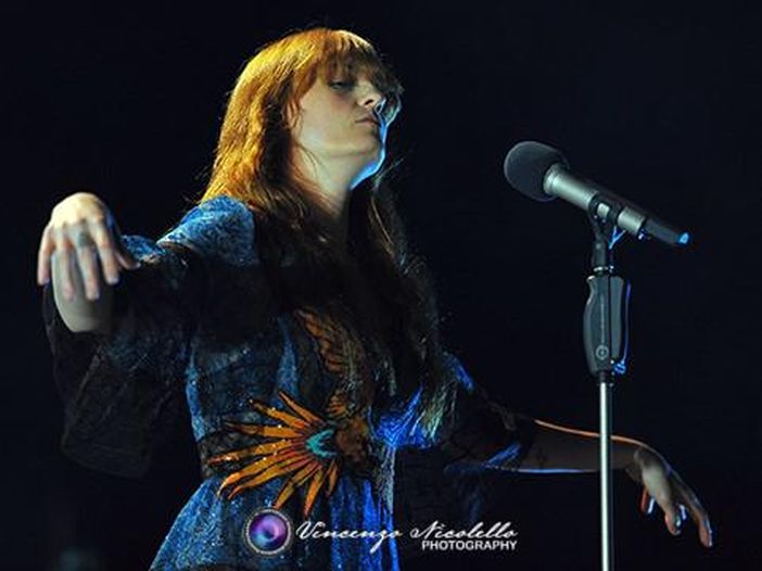 I Florence and the Machine inaugurano l&#039;account Instagram annunciando l&#039;uscita del singolo &quot;Hunger&quot; - GUARDA