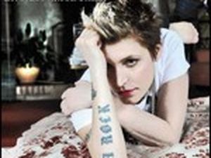 ‘Splendido incubo’, nuovo singolo per Laura Bono