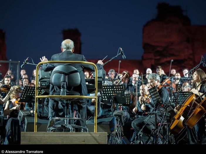 Ennio Morricone: il Maestro nelle note di Metallica, Bruce Springsteen, Roger Waters e altri