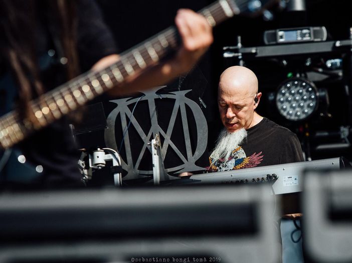 Dream Theater, l&#039;omaggio di Jordan Rudess a Ennio Morricone: ascolta