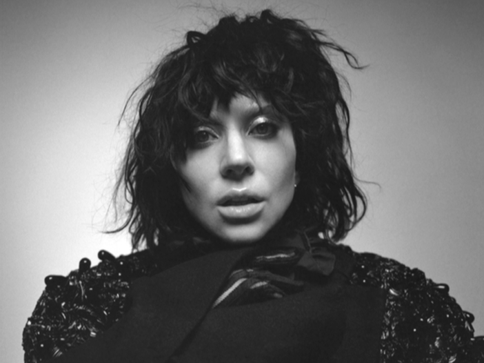 Lady Gaga, è uscito il nuovo singolo "The Dead Dance" Lady Gaga, è uscito il nuovo singolo "The Dead Dance"