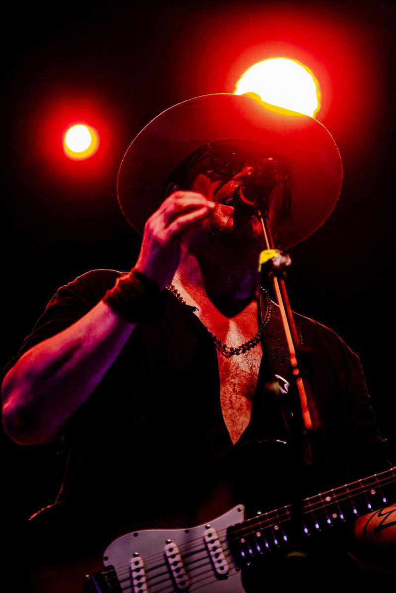9 luglio 2023 &ndash; Parco Caserme Rosse - Bonsai Garden - Bologna &ndash; Gianluca Grignani in concerto