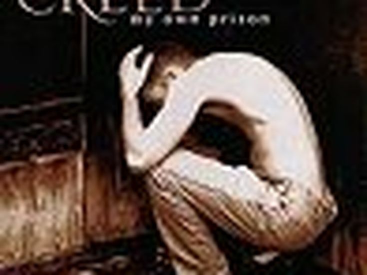 I Creed perdono il bassista