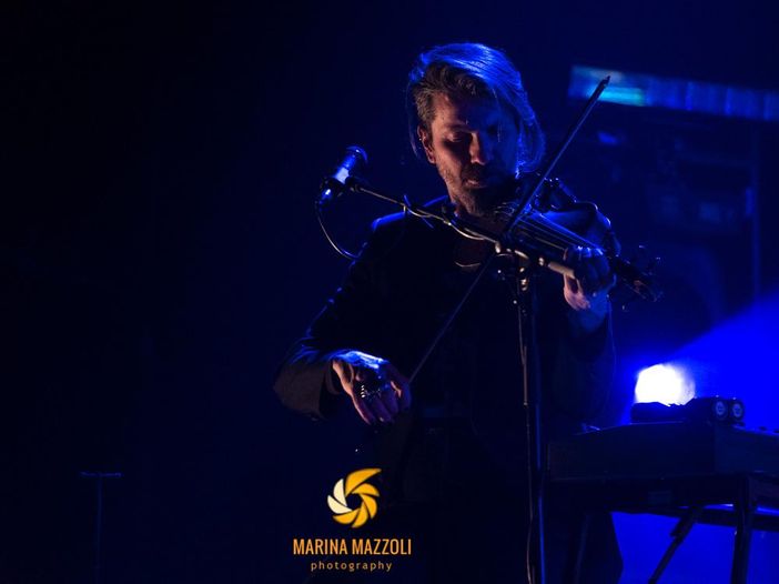 Concerti, Le Luci della Centrale Elettrica apre il tour di Jovanotti