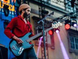  Classifiche UK, Elbow per la prima volta al numero 1