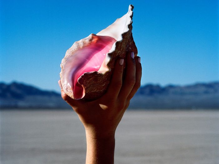 Killers fermi, il cantante Brandon Flowers diventa solista Killers fermi, il cantante Brandon Flowers diventa solista