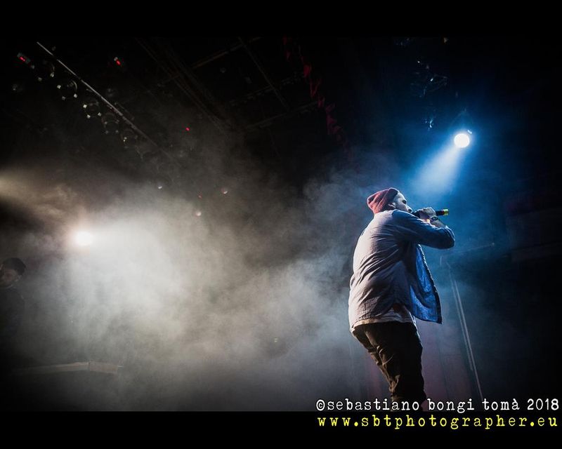 27 gennaio 2018 - The Cage Theatre - Livorno - Frah Quintale in concerto