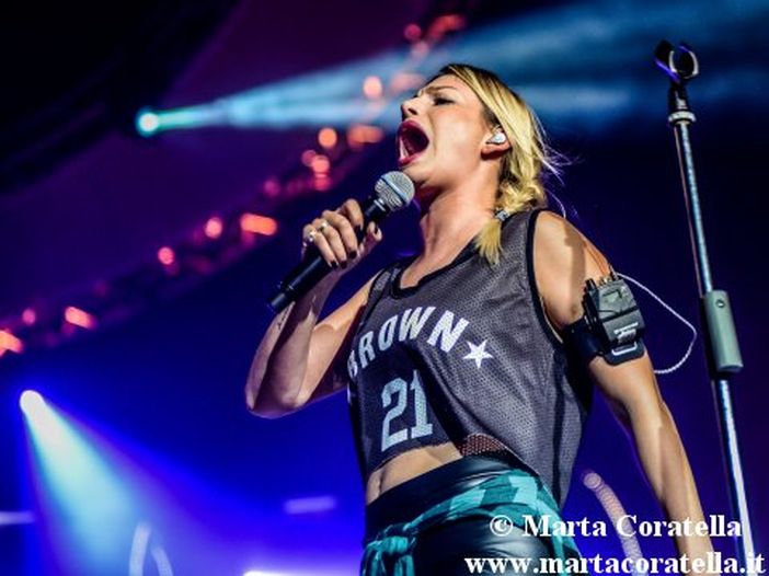Emma Marrone: è online il video di 'Occhi profondi' - GUARDA Emma Marrone: è online il video di 'Occhi profondi' - GUARDA