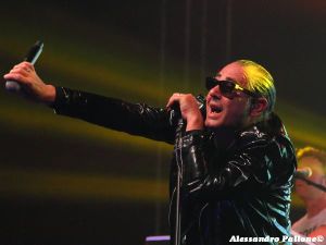 Luca Carboni