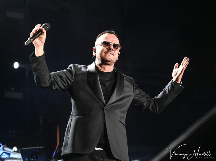 Gigi D'Alessio, Dj Francesco e i Gemelli Diversi in concerto gratis a Milano Gigi D'Alessio, Dj Francesco e i Gemelli Diversi in concerto gratis a Milano