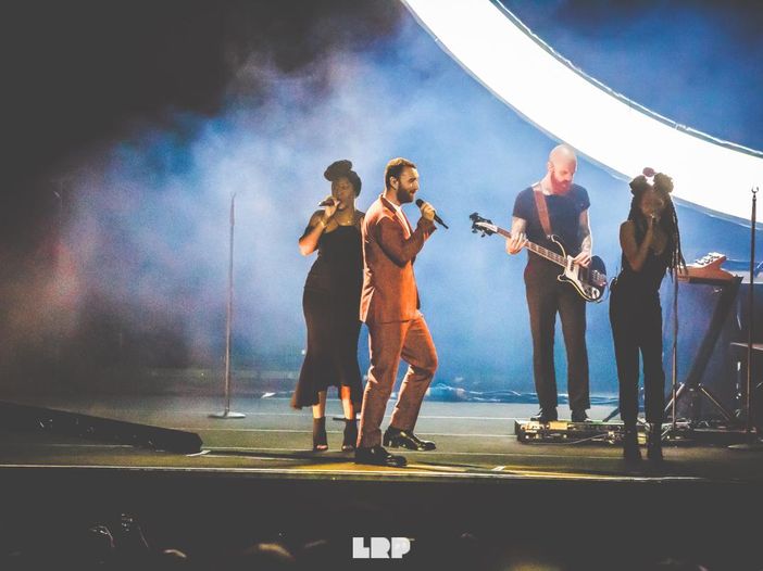 Sam Smith: ascolta "Dancing with a Stranger" con la Fifth Harmony Normani Sam Smith: ascolta "Dancing with a Stranger" con la Fifth Harmony Normani