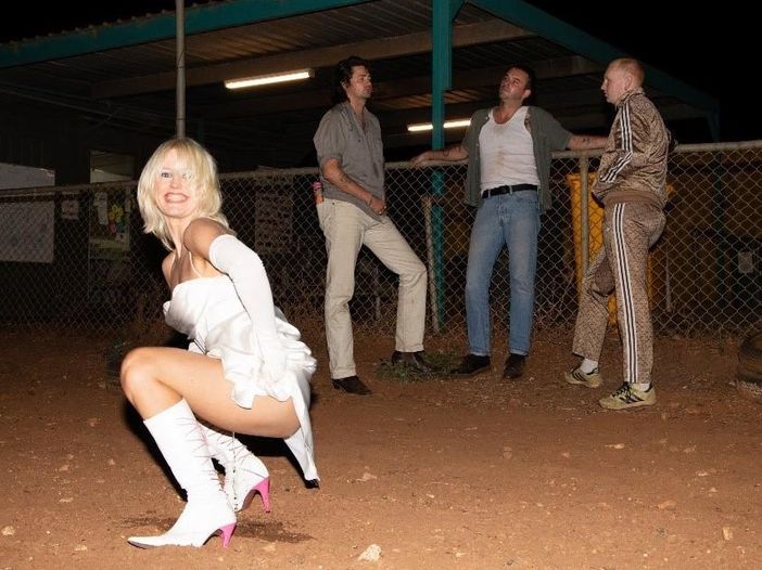 Amyl &amp; The Sniffers contro i metallari quarantenni sessisti