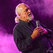 30 luglio 2025 - Fiera del Pesco - Piazza Italia - Canale d'Alba (Cn) - Eugenio Finardi in concerto 30 luglio 2025 - Fiera del Pesco - Piazza Italia - Canale d'Alba (Cn) - Eugenio Finardi in concerto