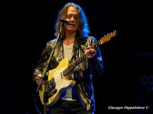 Concerti, Robben Ford, due live in Italia: Roma e Padova