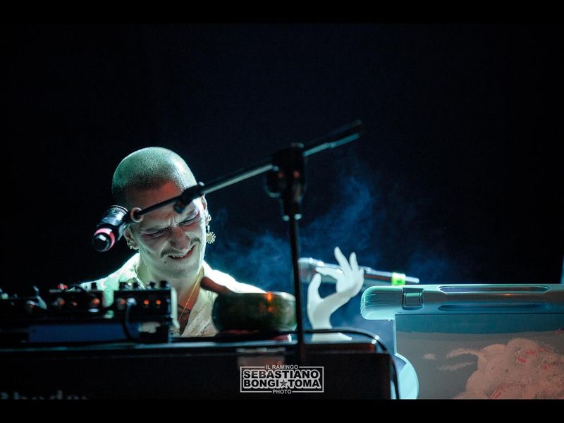 20 luglio 2021 - Moonland - Piazza Matteotti - Sarzana (Sp) - Venerus in concerto