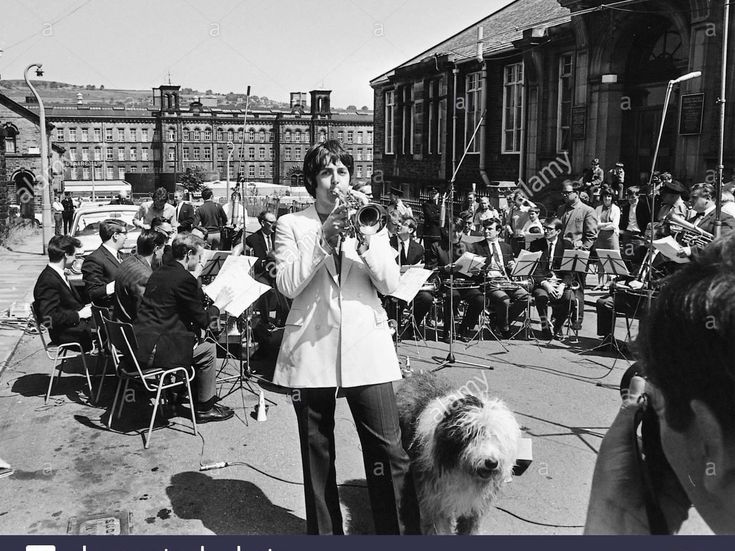 Paul McCartney accenna a un futuro nelle visite guidate a Liverpool