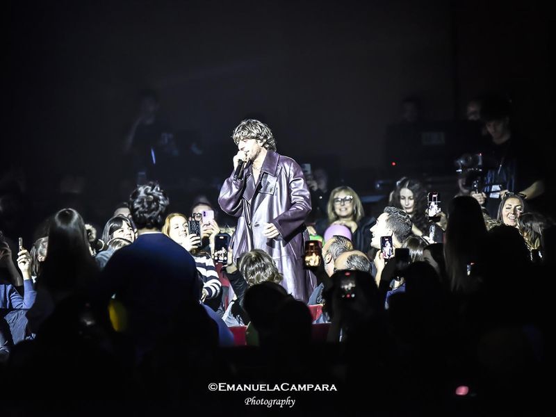 11 novembre 2025 - Teatro Arcimboldi - Milano - Rkomi in concerto